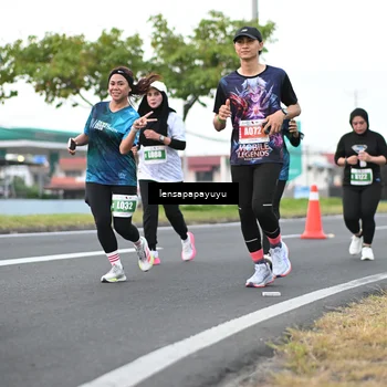 Runner Photo 4943842