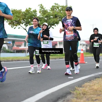 Runner Photo 4943843