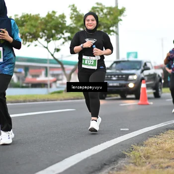 Runner Photo 4943869