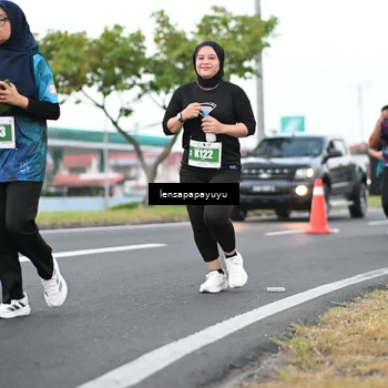 Runner Photo 4943871