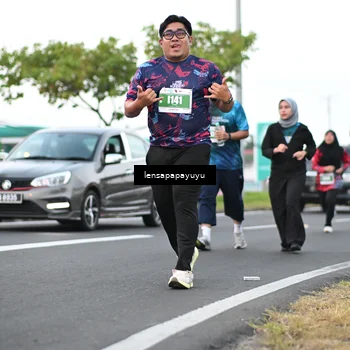 Runner Photo 4943878