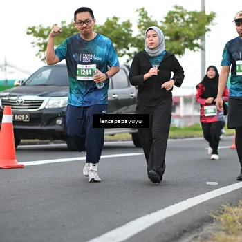 Runner Photo 4943909