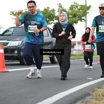 Runner Photo 4943914