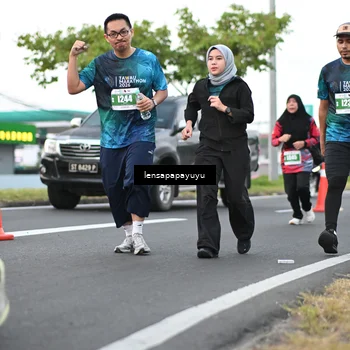 Runner Photo 4943915