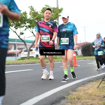 Runner Photo 4943985