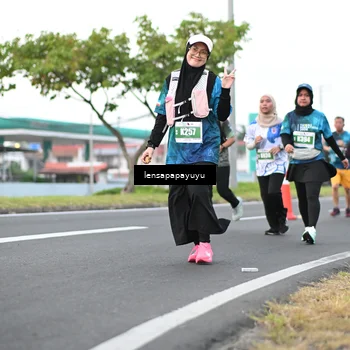 Runner Photo 4944064