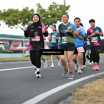 Runner Photo 4944099