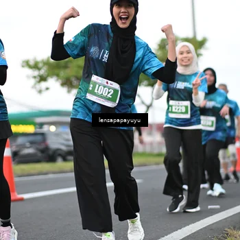 Runner Photo 4944220