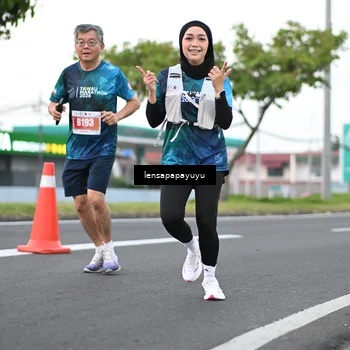 Runner Photo 4944236