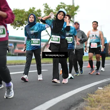 Runner Photo 4944248