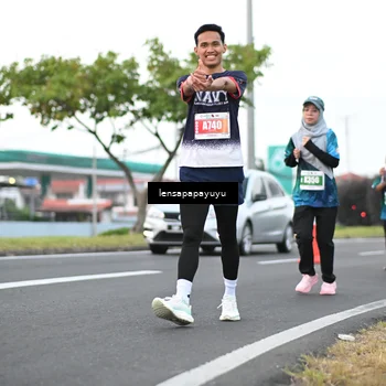 Runner Photo 4944310
