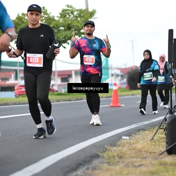 Runner Photo 4944369