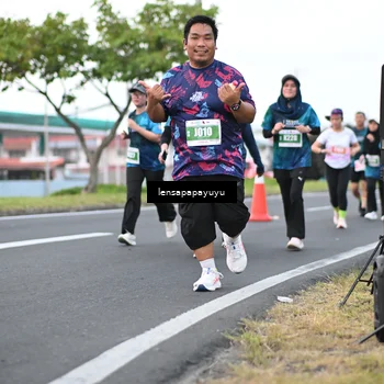 Runner Photo 4944388