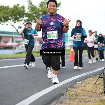 Runner Photo 4944396