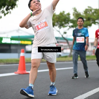 Runner Photo 4944500