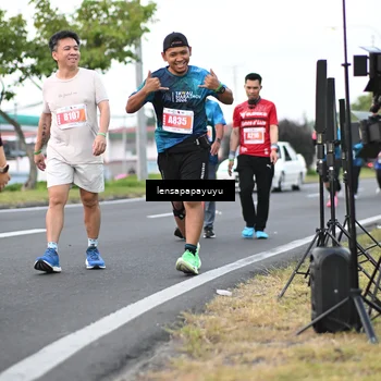 Runner Photo 4944501