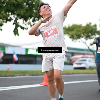 Runner Photo 4944515