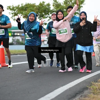 Runner Photo 4944563