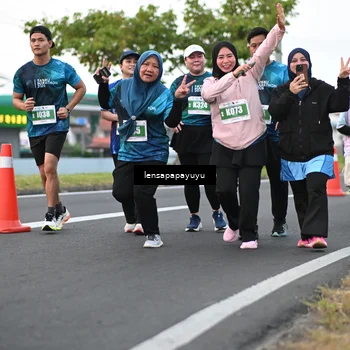Runner Photo 4944564