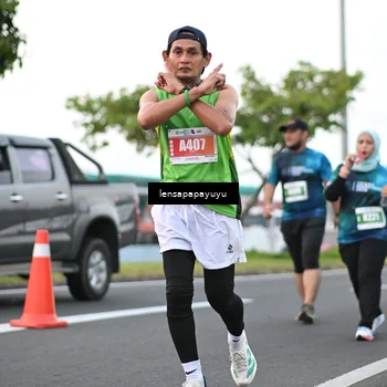Runner Photo 4944642