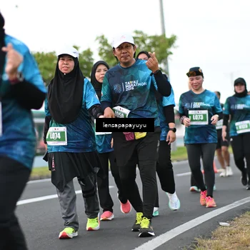 Runner Photo 4944670