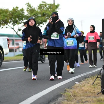 Runner Photo 4944716