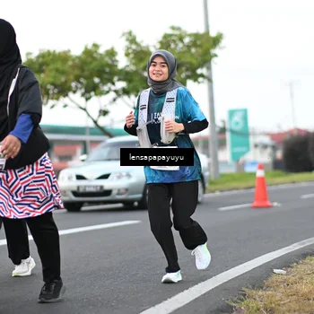 Runner Photo 4944777