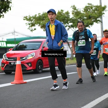 Runner Photo 4944828