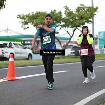 Runner Photo 4944902