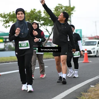 Runner Photo 4945003