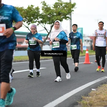 Runner Photo 4945056