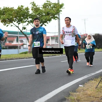 Runner Photo 4945068