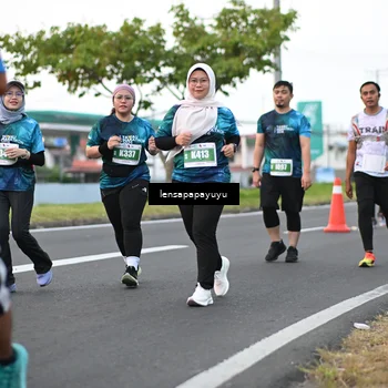 Runner Photo 4945076