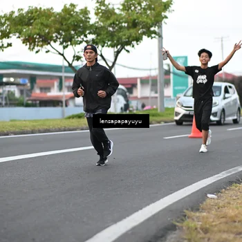 Runner Photo 4945158