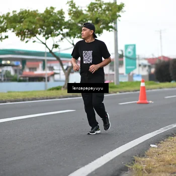 Runner Photo 4945175