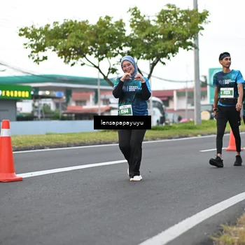 Runner Photo 4945206