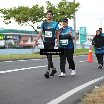 Runner Photo 4945214