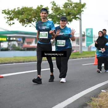 Runner Photo 4945215