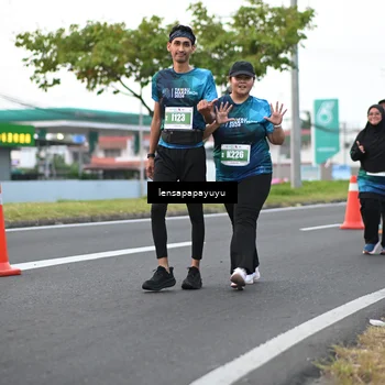 Runner Photo 4945219