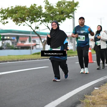 Runner Photo 4945223