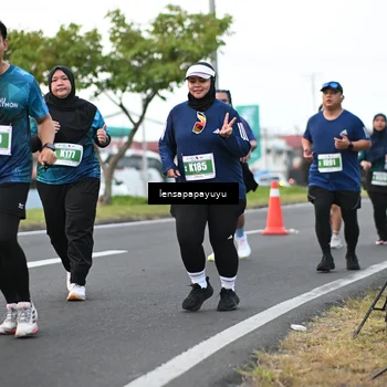 Runner Photo 4945261