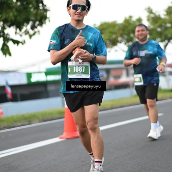 Runner Photo 4945304
