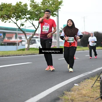 Runner Photo 4945325