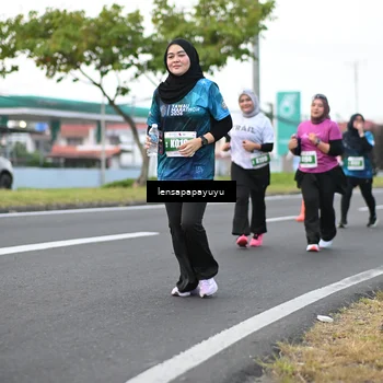 Runner Photo 4945350