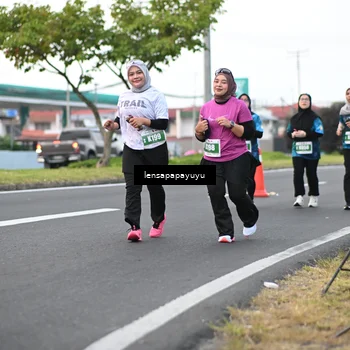 Runner Photo 4945352