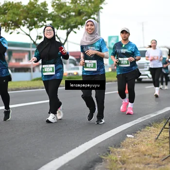 Runner Photo 4945376
