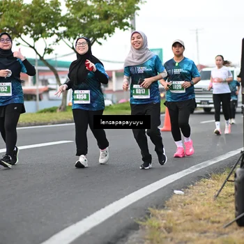 Runner Photo 4945379
