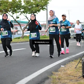 Runner Photo 4945381