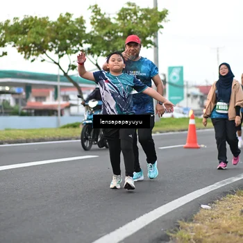 Runner Photo 4945412