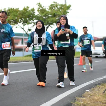 Runner Photo 4945443
